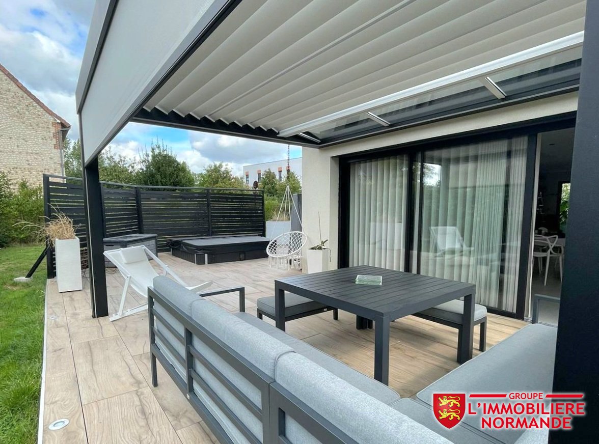 Maison 5 pièces 148 m² · à Louviers · 148 m² · 45 000 €
